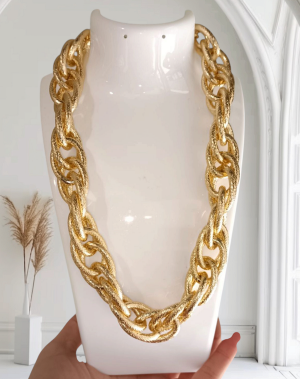 Collier Greta